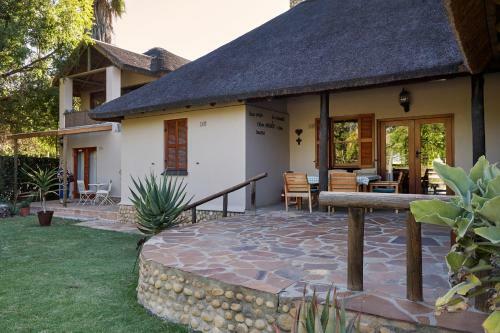 Hostal Yellow Aloe