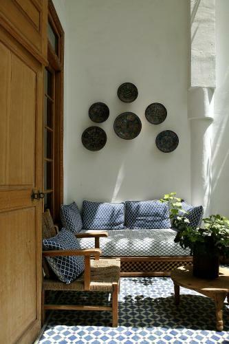 Riad Lune Et Soleil