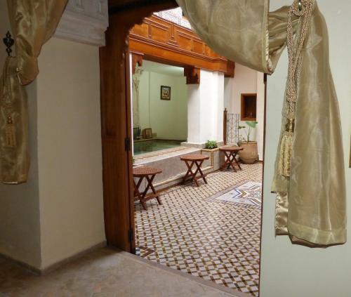 Riad Dar Essoaoude - Fes Nejjarine