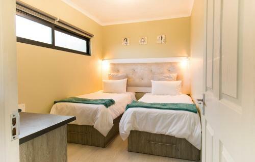 Golden View Luxury Self Catering