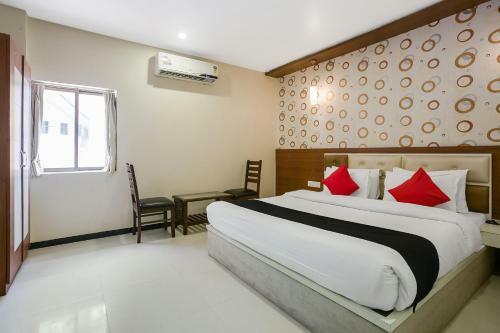Hotel Oyo 77861 Elite Continental