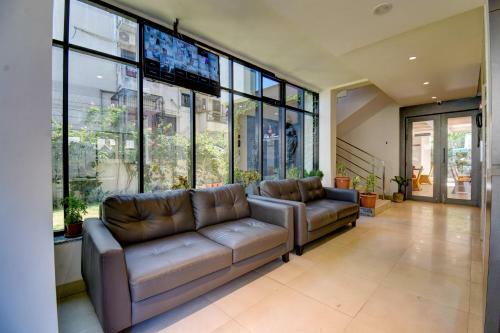 Hotel Elite Homes
