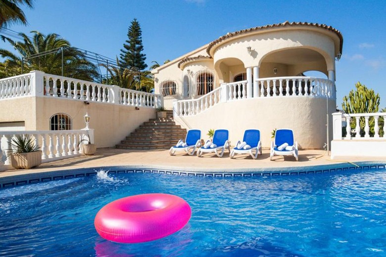 Holiday Villa Cristina