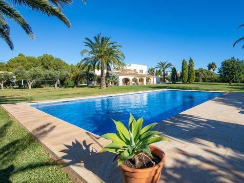 Villa Holiday Home El Torrero