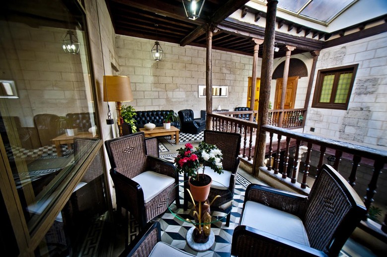 Hotel Condes De Castilla