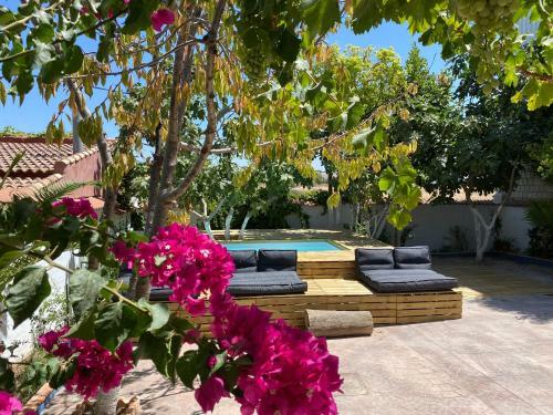 Azul A�il El Patio Casa Rural En Alameda