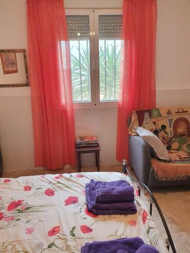 Lovely 1 Bedroom Apartment With Kitchen And Pool