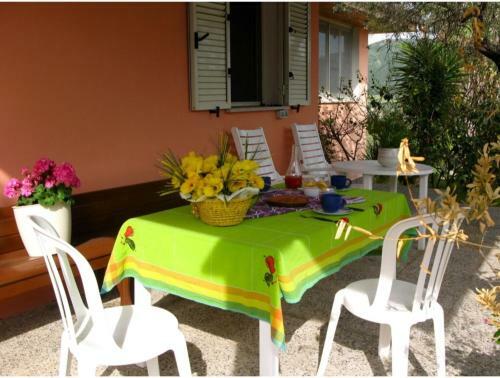 Alghero, Villa Mimosa With Garden For 67 People