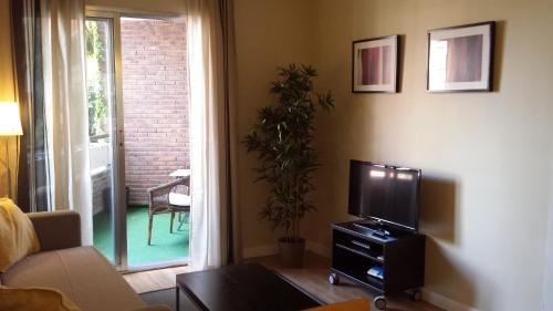 Dflat Escultor Madrid Apartments