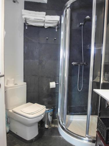 Dflat Escultor Madrid Apartments