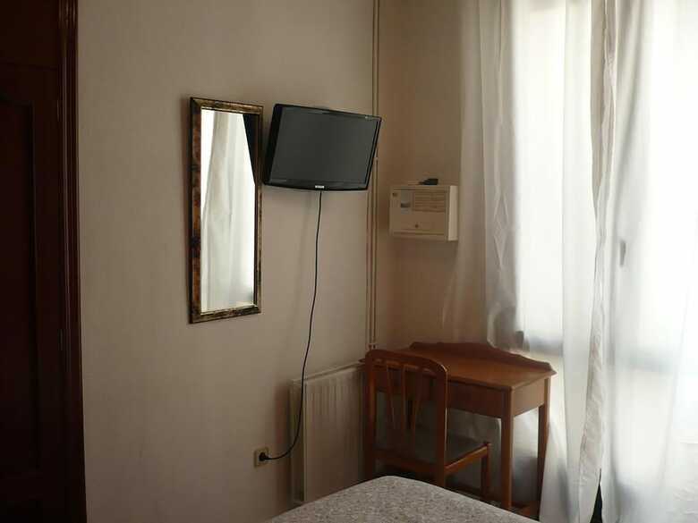Hostal Fuencarral Kryse