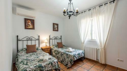 Casa La Lomilla Canillas De Albaida By Ruralidays