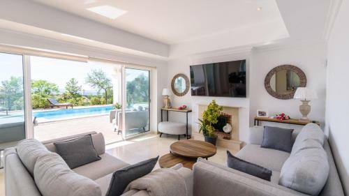 Villa Latina Golf Arcos De La Frontera By Ruralidays