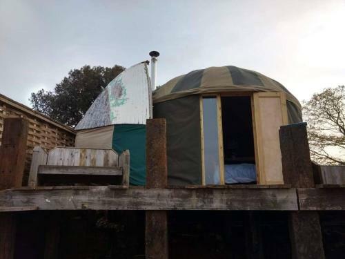 Cosy And Inviting Waterside Luxury Yurt