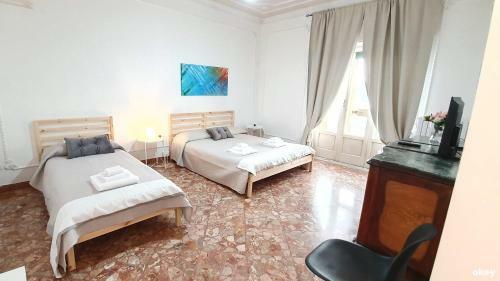 Hostal Apulian Central Apartment - Bari Centro