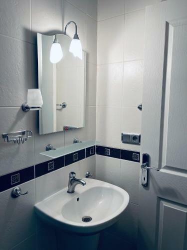 Apartamento Akvaryum ?�?nde Teras Manzarali Dublex Da?re