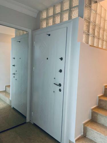 Apartamento Akvaryum ?�?nde Teras Manzarali Dublex Da?re