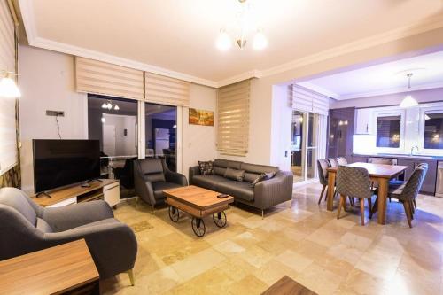 5 Star Villa With First Class Amenities, Fethiye Villa 1004