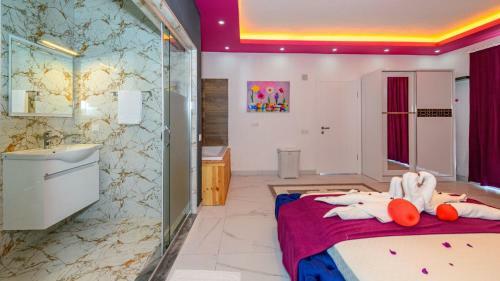 Zeyt?n C?ceg? -kalkan'da Muhafazakar Balay? Villas?