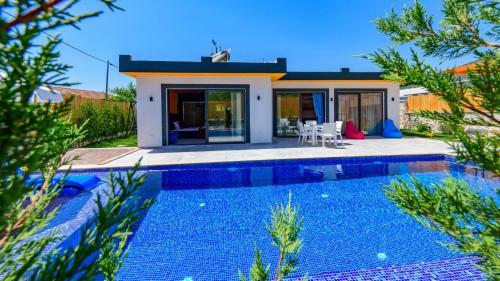 Zeyt?n C?ceg? -kalkan'da Muhafazakar Balay? Villas?