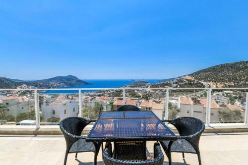 The Ultimate Villa With Stunning Views, Kalkan Villa 1050