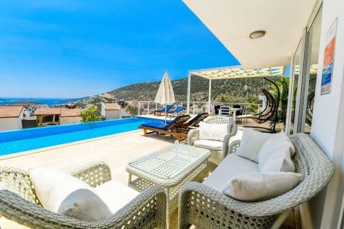 The Ultimate Villa With Stunning Views, Kalkan Villa 1050