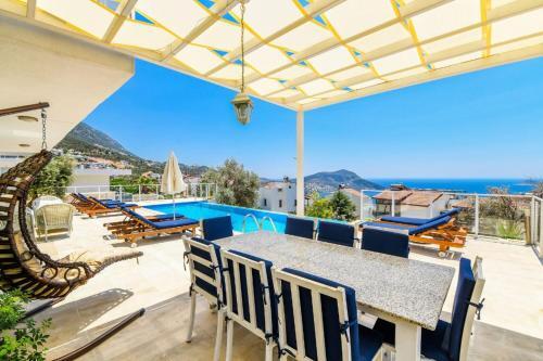 The Ultimate Villa With Stunning Views, Kalkan Villa 1050
