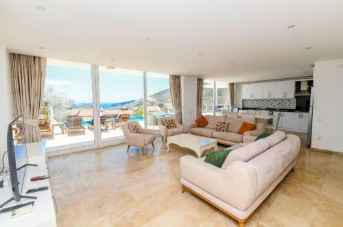 The Ultimate Villa With Stunning Views, Kalkan Villa 1050
