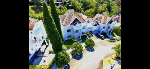 Villa Casa En El Poblado Independiente - San Sebastian