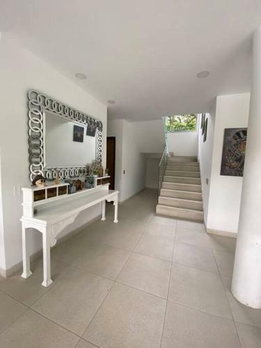 Villa C�moda Casa Finca Con Piscina - San Jer�nimo, Ant