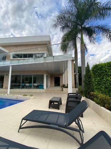 Villa C�moda Casa Finca Con Piscina - San Jer�nimo, Ant