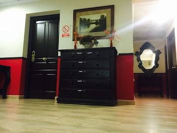 Hostal Alcaray�n