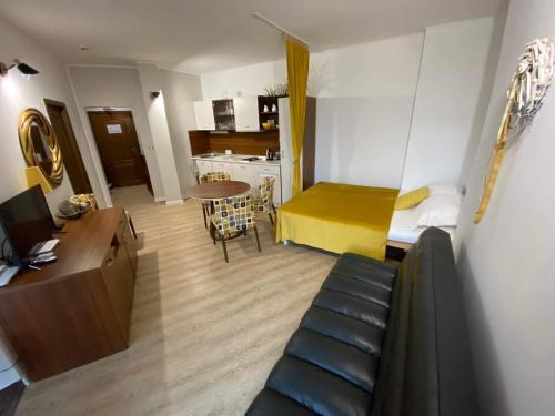 Grenada Hotel Family Apartaments Destination Bulgaria 2000