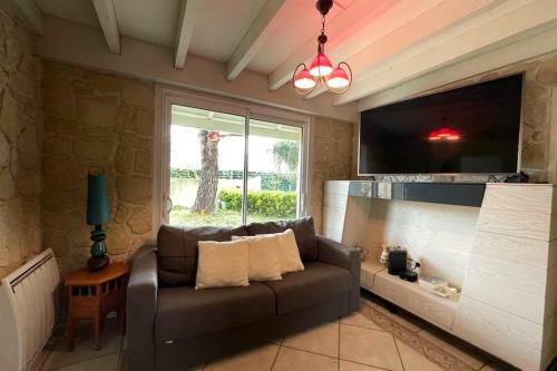 Nice Duplex With Garden And Terrace In Aytr�