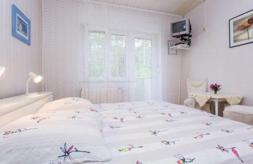 Apartments Nada - 20m From Beach