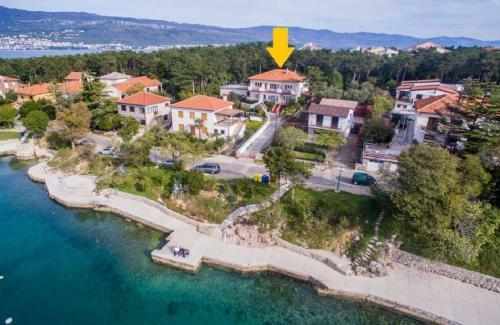 Apartments Nada - 20m From Beach
