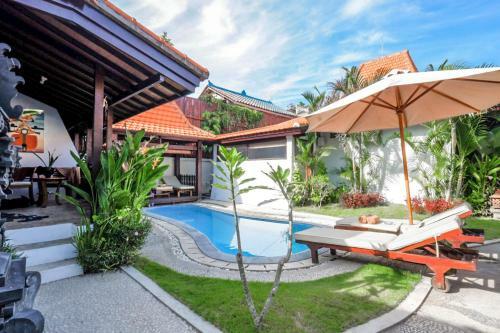 Bed & Breakfast Surfer Paradise Villas Bali