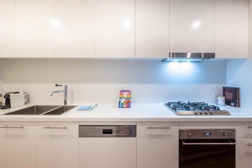 Apartamento Suburban Oasis With Lush Courtyard, Great Location