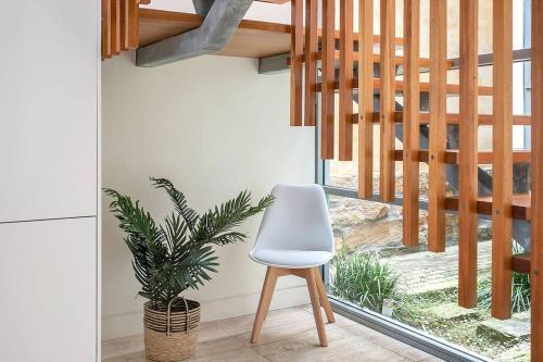 Elite Beachside Holiday Home / Tamarama