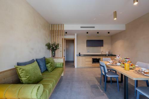 Shiloh Private Luxury Apartments