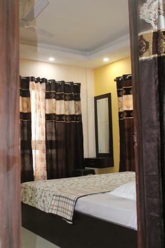 Krishna Sea Sight, Nayak's Residency