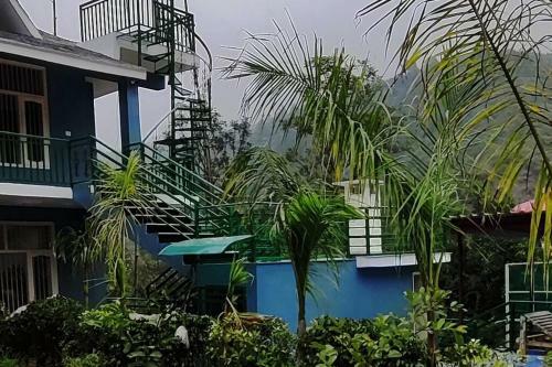 Riverdale-kasauli.swimming Pool,rain Dance,bonfire