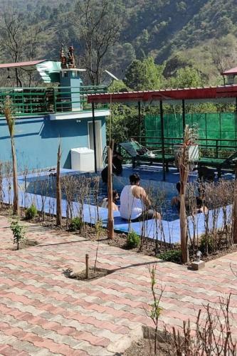 Riverdale-kasauli.swimming Pool,rain Dance,bonfire