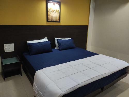 1bhk Service Apartment 212