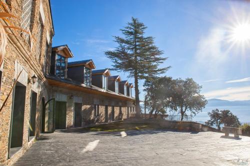 Hotel La Pe�a