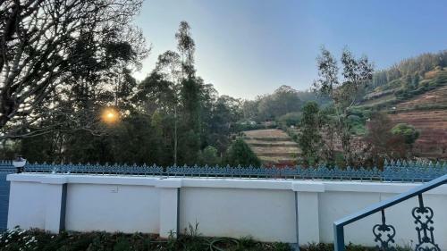 Hostal Hotel Pentoz Villa - Botanical Garden