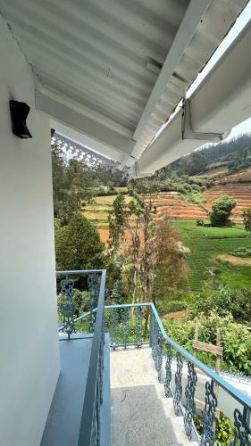 Hostal Hotel Pentoz Villa - Botanical Garden