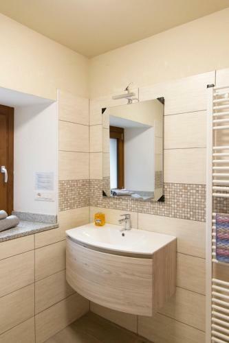 Apartamento La Fonte - Duplex In Historical Center