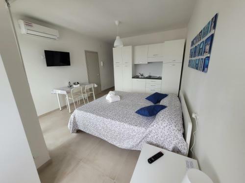 Rosato Double Lagoon & Sunset View Apartment