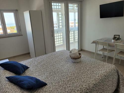 Rosato Double Lagoon & Sunset View Apartment